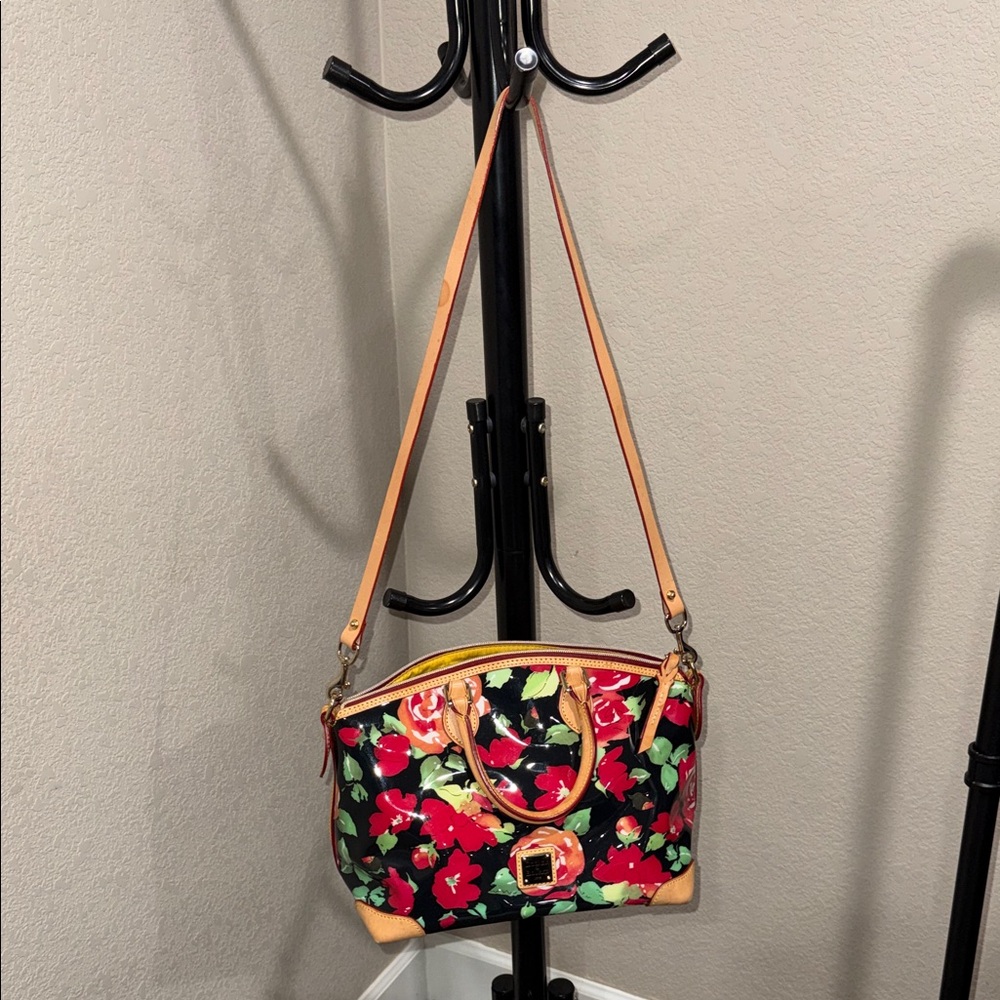 Dooney & Bourke Garden Rose Black Floral Polyvinyl Satchel with Tan Trim - Picture 9 of 9